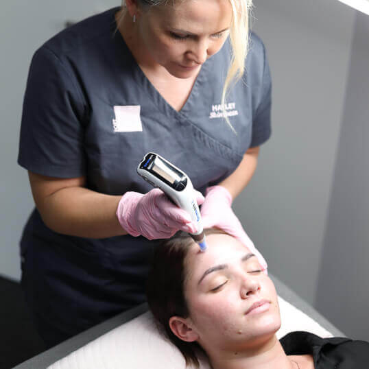 Dermapen vs Dermaroller…what’s the difference?